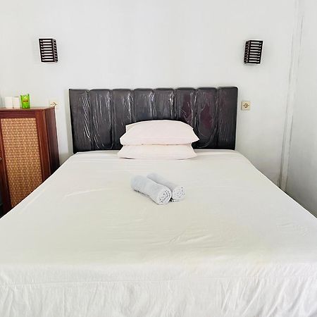 Perwita Homestay Kuta  Bagian luar foto