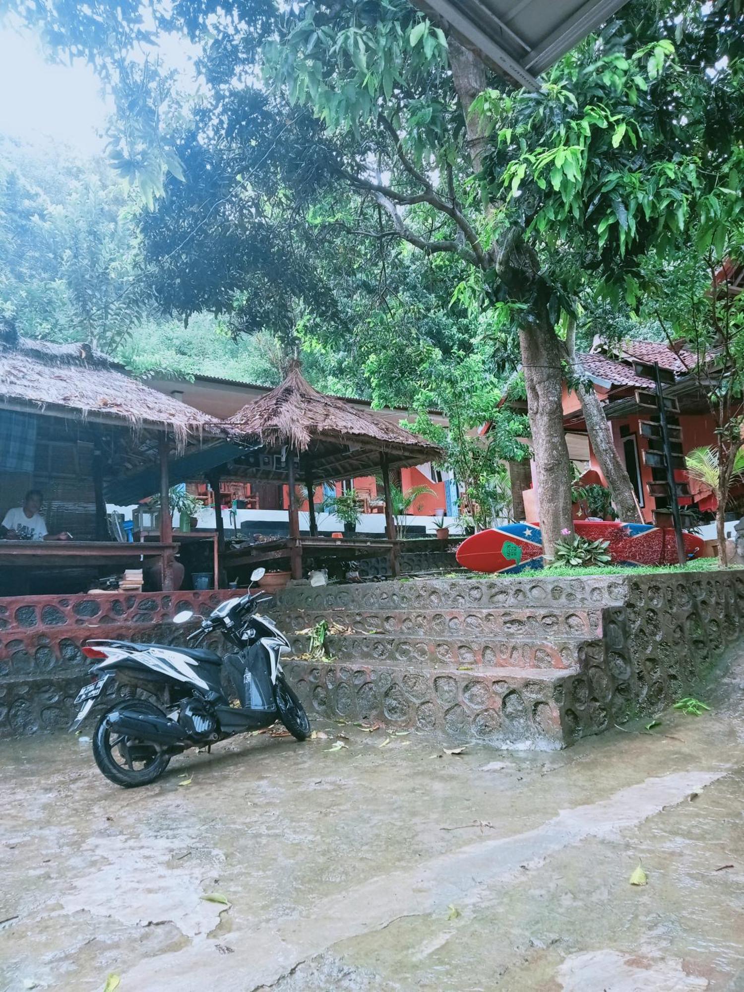Perwita Homestay Kuta  Bagian luar foto