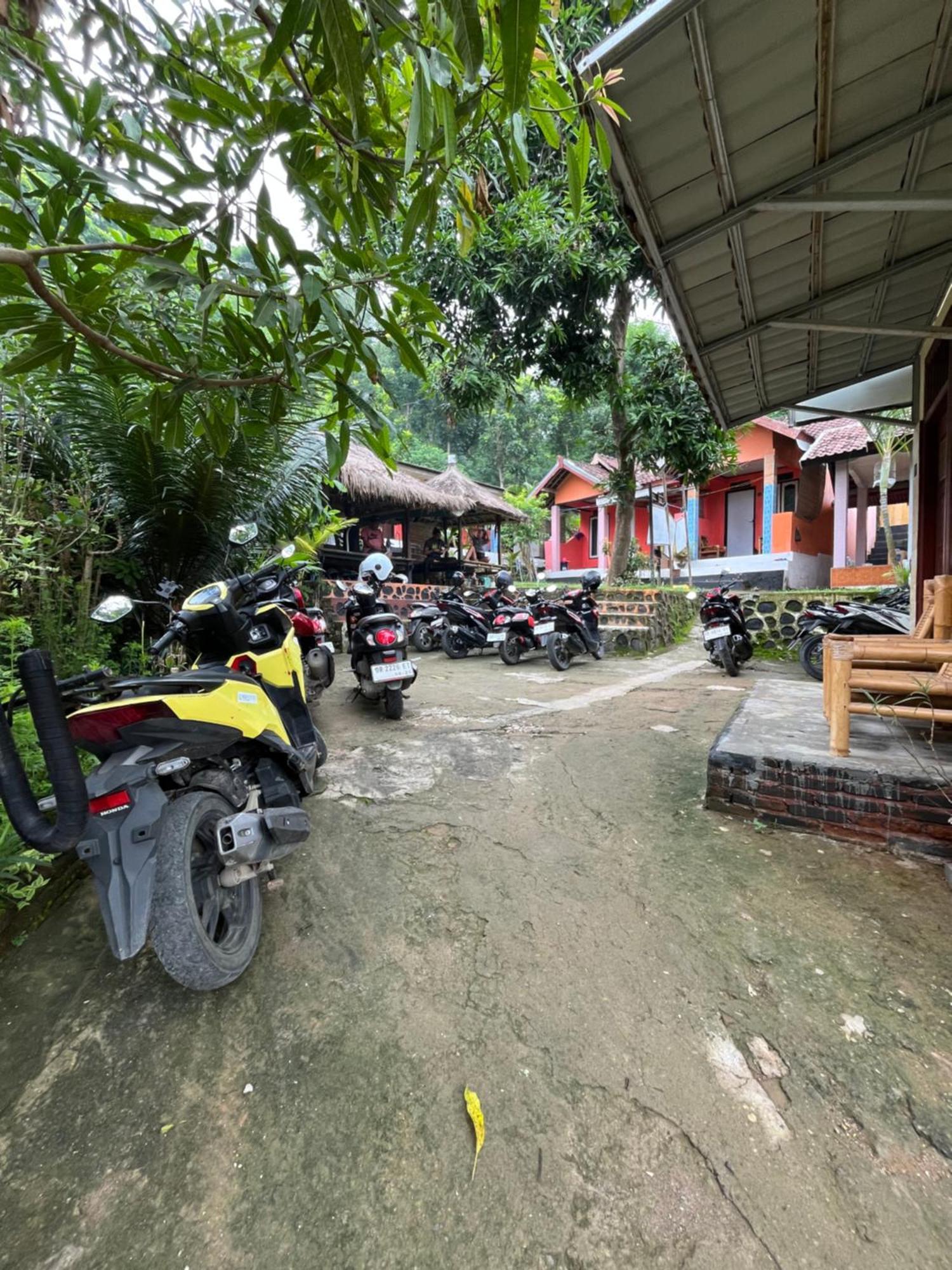 Perwita Homestay Kuta  Bagian luar foto